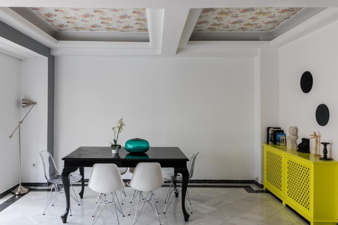Deco Marble Apt With Acropolis View Athen Exterior foto